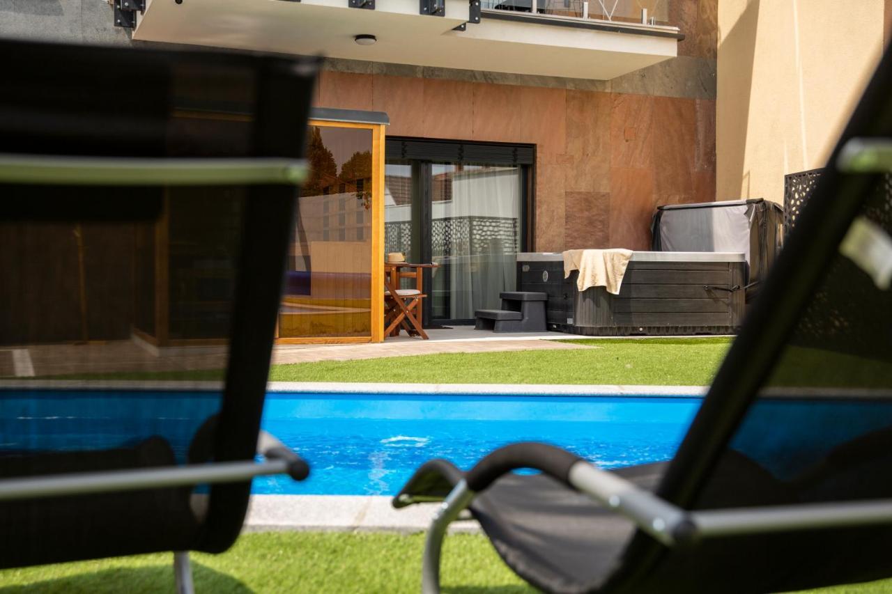 Tahiti Resort Apartments Hajduszoboszlo Exterior photo